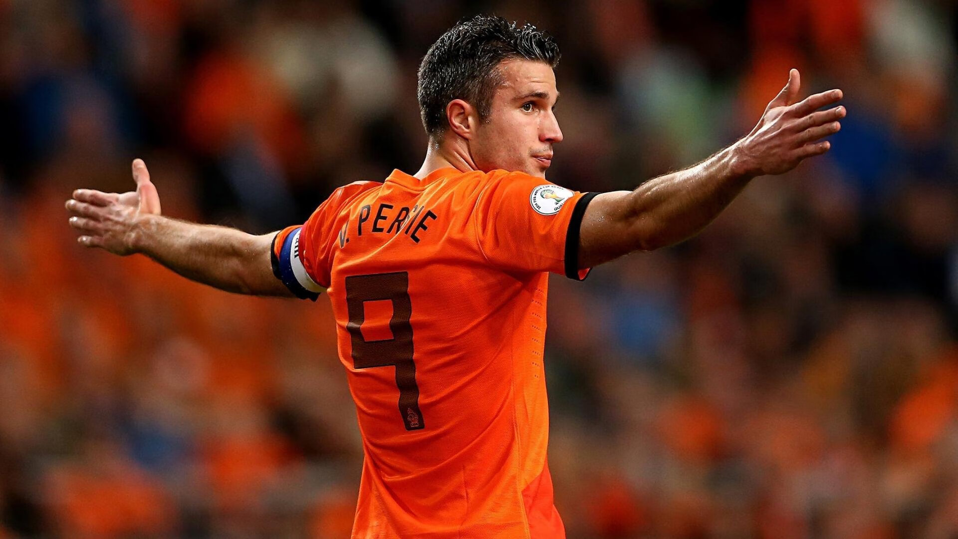 维尼修斯怒怼主帅阿隆索，或将告别皇马的背后玄机